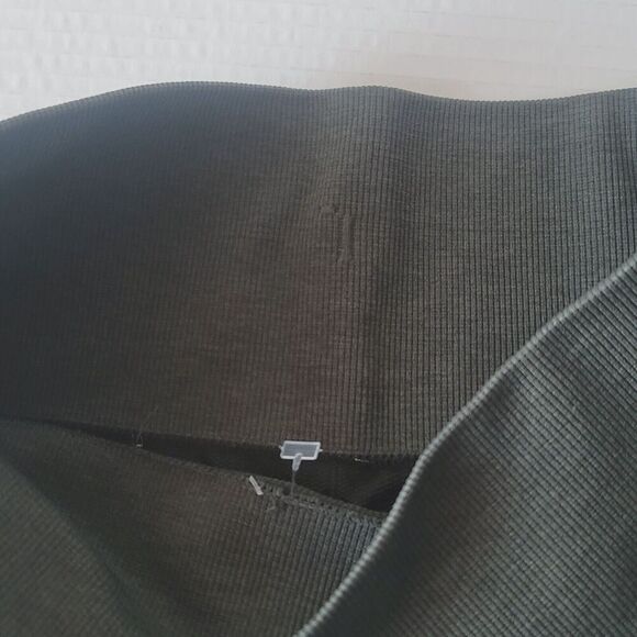 LULULEMON Women's Textured Seamless Ebb to street 16" Crop Leggings size 4 - Picture 6 of 10